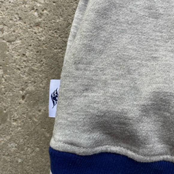 Vintage 90’s Disney Cruise Line Embroidered Striped Zip-Up Hoodie - Picture 12 of 12